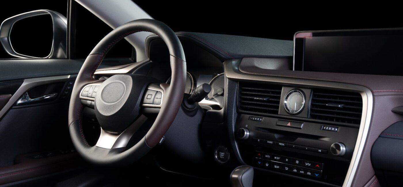 Unveiling Luxury: The Art of Detailing Cars